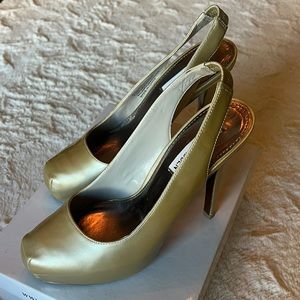 Steve Madden Platform Heels 8.5 Champagne/Gold/Oyster